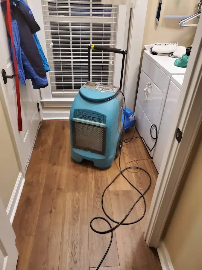 Commercial dehumidifier deployed for Crawl Space Restoration in Belleville